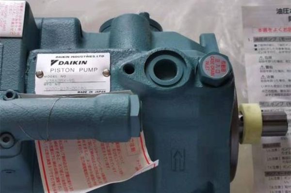 日本DAIKIN柱塞泵V38D13RPX-95参数,说明书? 大金柱塞泵的压力调节方法