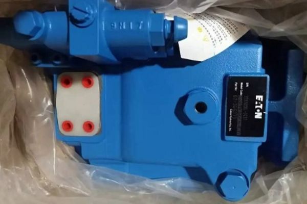 VICKERS油泵PVM020ER05CS01AAA23000000A0A价格,特征及应用